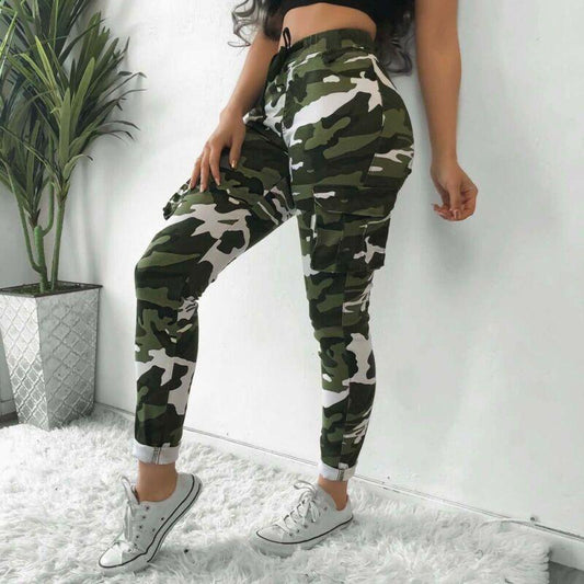Pantalon cargo femme militarisé